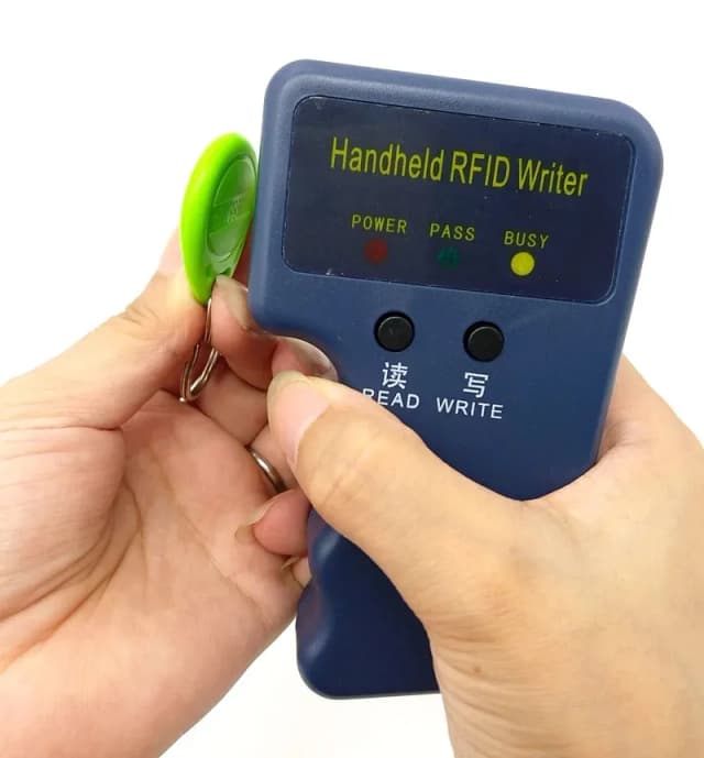 5YOA ハンドヘルド 125KHz EM4100 TK4100 RFID コピー機ライターデュプリケータープログラマーリーダー EM4305 T5577 書き換え可能な ID キーフォブタグ