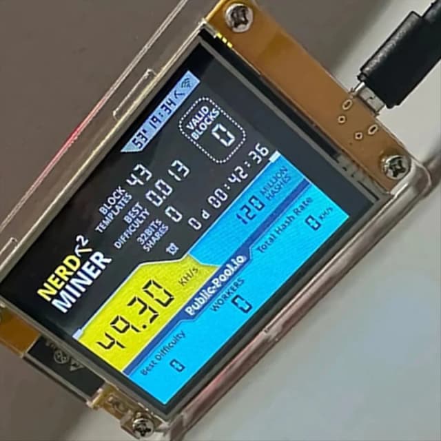 SuperDeals 真新しい Nerdminer V3 2.8 インチ BTC ソロ宝くじ Nerd Miner 暗号ビットコインマイナーソロマイニングマシン